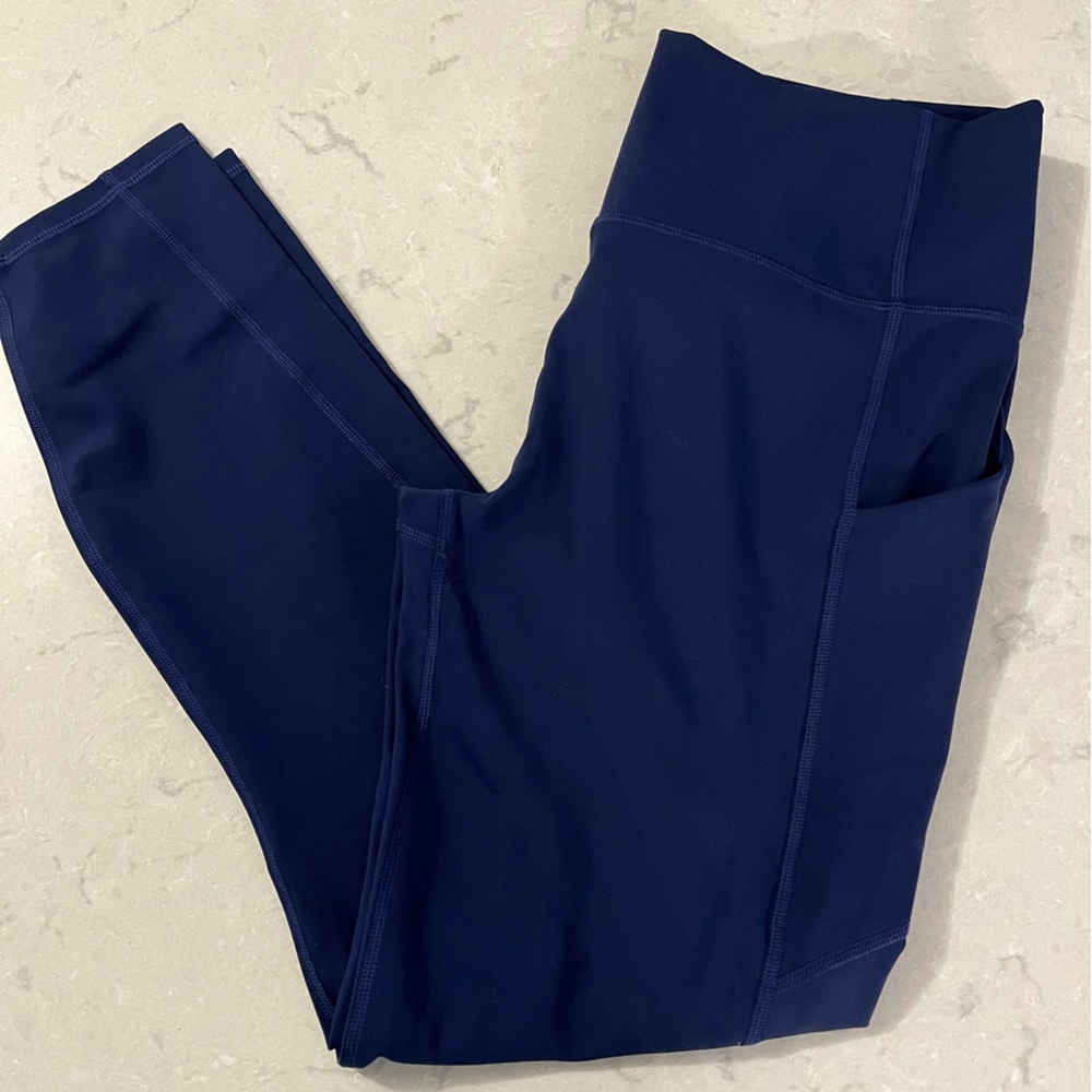 Like New Fabletics Navy Leggings